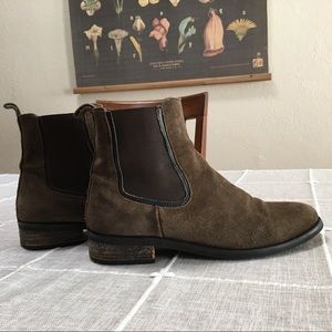 Thursday Boot Company Duchess Suede Size 9